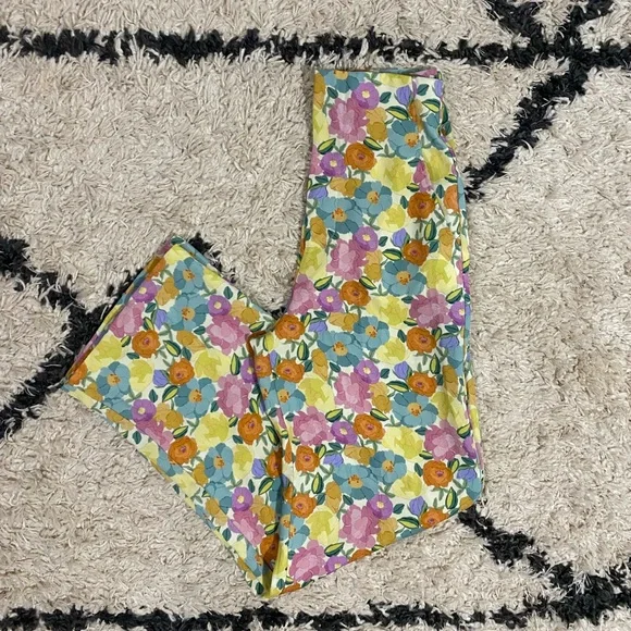 Zara Spring Color Floral Satin Wide Leg Pants - Picture 2 of 11